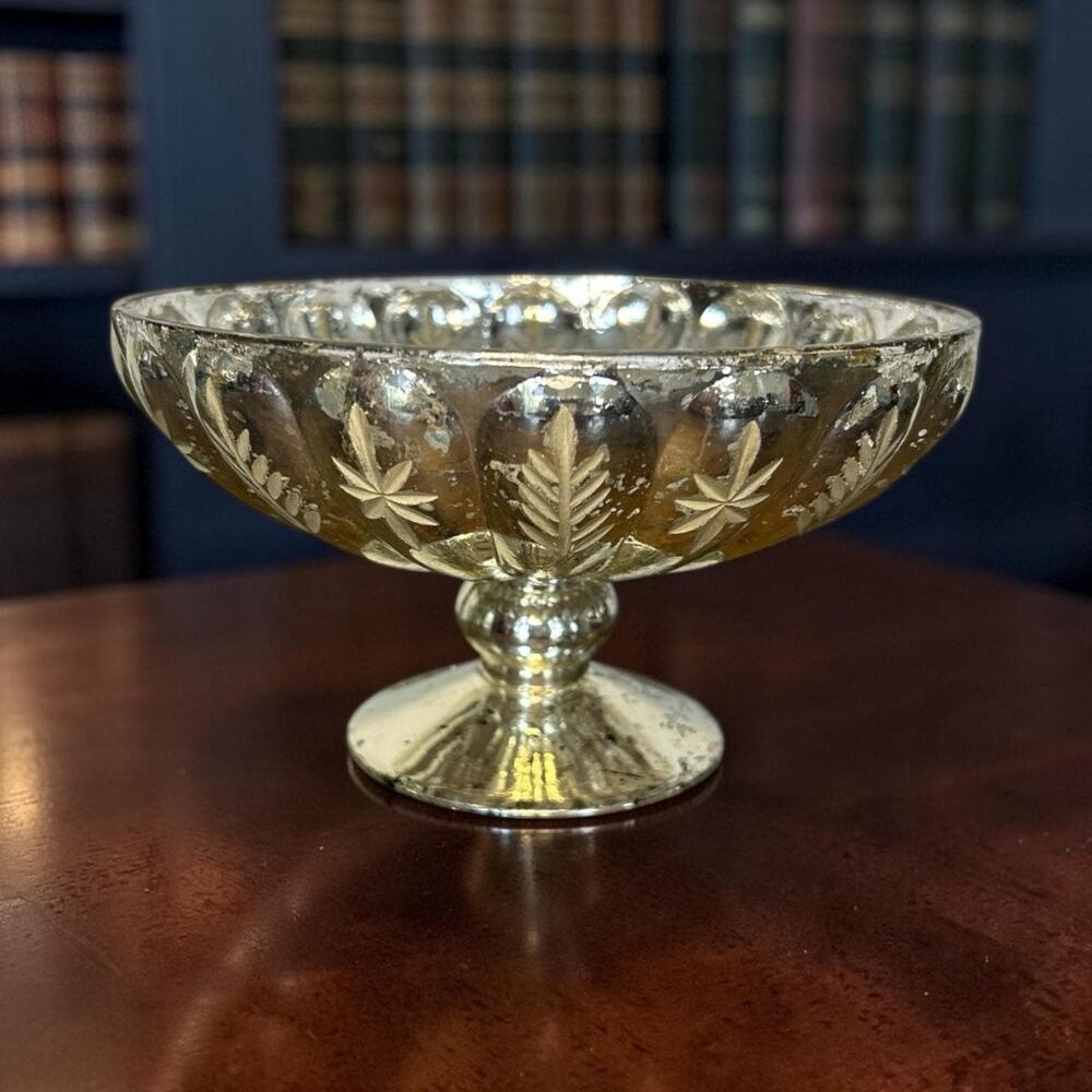 Vintage Etched Mercury Glass Pedestal Bowl Silver Footed Centerpiece